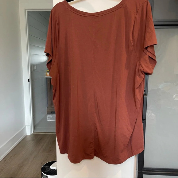 Athletic Relaxed Scoop Neck Tee Pumpkin Spice - Size 1X - Picture 2 of 4